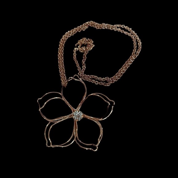 Stephan & Co. Rose Gold Chain & 3D Metal Wire Flower w/ Rhinestone Center Accent - Picture 4 of 16